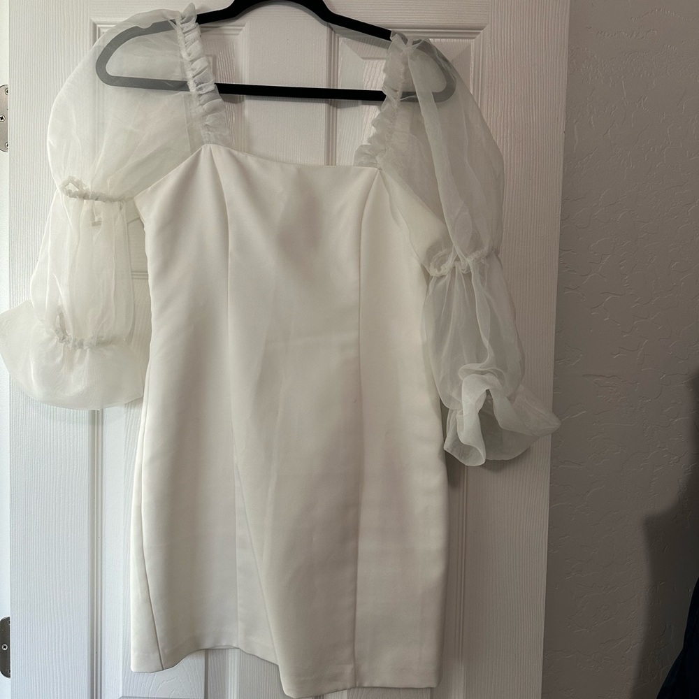 Amanda Uprichard white dress